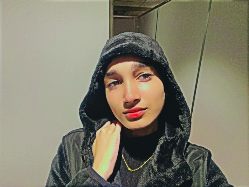 2qxo23r4f4i6.jpg